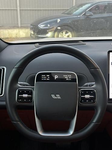 changan x5 pro: Lixiang L7: 2024 г., 1.5 л, Автомат, Гибрид, Кроссовер — 10