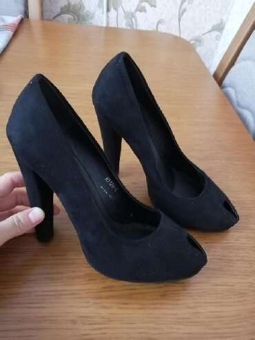 женские вечерние туфли: Туфли, 37, цвет - Черный, Б/у