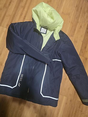 Kurtkalar: Məhsul: United Colors of Benetton kapüşonlu yüngül jaket her giymete — 12