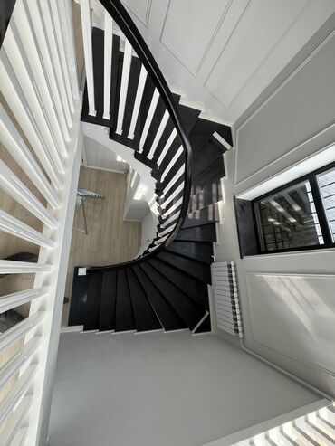 Деревянные лестницы: Лестницы на заказ. Матиралы Сосна Каражыгач Дуб Фанер с шпоном и без at lalafo.kg — 13 Деревянные лестницы: Лестницы на заказ. Матиралы Сосна Каражыгач Дуб Фанер с шпоном и без — 13