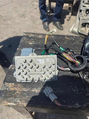 range rover satilir: Nissan patrul Avtomobil üçün faranın elektron idarəetmə bloku və naqil — 3