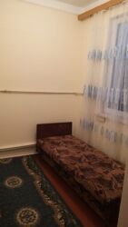 Uzunmüddətli kirayə mənzillər: Memar Əcəmi metrosuna piyada 15 dəqiqə məsafədə, 5 mərtəbəli binanın -da lalafo.az — 3 Uzunmüddətli kirayə mənzillər: Memar Əcəmi metrosuna piyada 15 dəqiqə məsafədə, 5 mərtəbəli binanın — 3