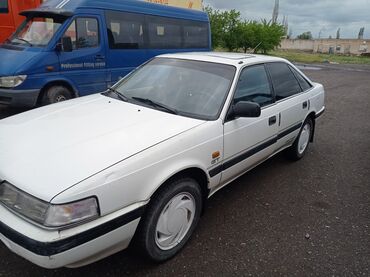 машины жигули: Mazda 626: 1989 г., 2 л, Механика, Бензин, Хэтчбэк