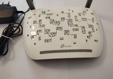 bakcell data kart 15 azn: TP-Link modemi satılır iki ədəddir, adaptor olanın karobkası