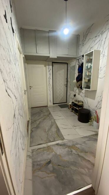 Köhnə tikili: Bakı, 4 otaqlı, Köhnə tikili, 100 kv. m — 14