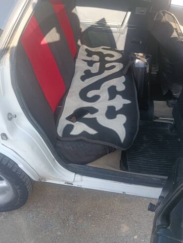 Audi: Audi 100: 1987 г., 1.8 л, Механика, Бензин, Седан — 1