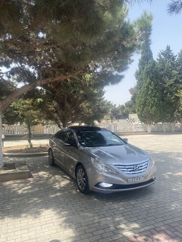 hyundai accent 2019 qiymeti azerbaycanda: Hyundai Sonata: 2 l | 2010 il Sedan
