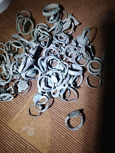 Qədim metal əşyalar toplusu – qarışıq lot Təsvir: - Çoxsaylı metal — 1