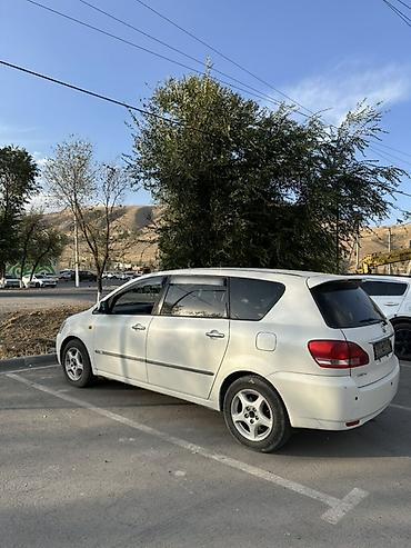 isis toyota: Toyota Ipsum: 2001 г., 2.4 л, Автомат, Бензин, Минивэн — 8