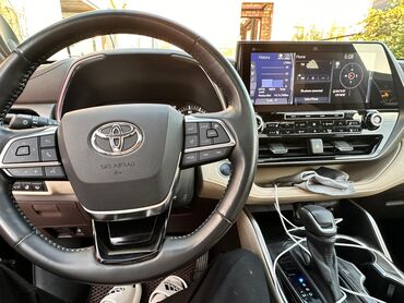 Toyota: Toyota Highlander: 2020 г., 3.5 л, Вариатор, Бензин, Кроссовер — 9