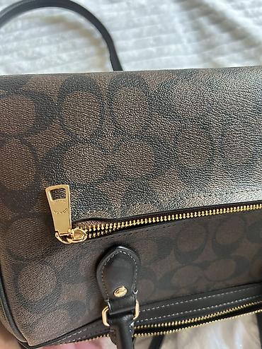 коуч барсетка: Оригинал. Элегантная сумка Coach бочкообразной формы, выполненная в — 8