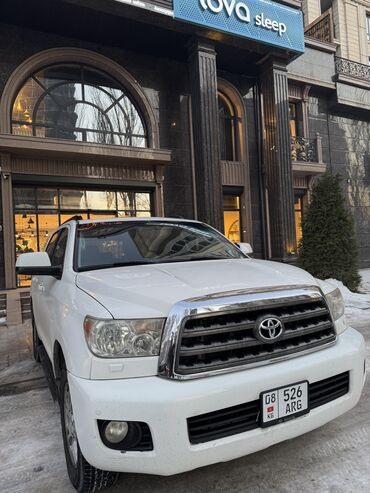 Toyota: Toyota Sequoia: 2016 г., 5.7 л, Автомат, Бензин, Внедорожник