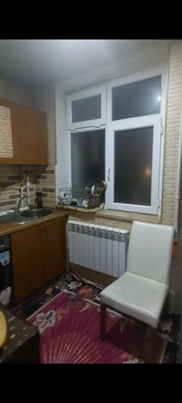 vasmoyda kiraye evler 2024: Əhmədli metrosun bir adimliqinda.9/1 mertebesi 2 otaqlı təmirli və