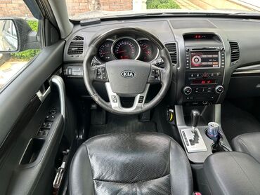 Kia: Kia Sorento: 2 l | 2010 il Ofrouder/SUV — 10