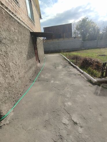 Продажа домов: Дом, 99 м², 3 комнаты, Собственник, Косметический ремонт at lalafo.kg — 13 Продажа домов: Дом, 99 м², 3 комнаты, Собственник, Косметический ремонт — 13