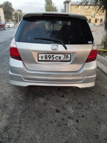 бампер фит ария: Honda Fit: 2002 г., 1.5 л, Автоматтык, Бензин, Хетчбек