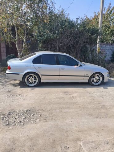 купить шины бу в бишкеке: Продаю зимние шины вместе с дисками
35000с 
37стиль 
18размер