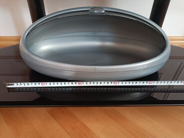 keks qablarinin qiymeti: Oval formalı metal tepsı/qapaq qabı - Material: Plastik gövdə, içi