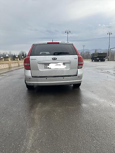 Kia: Kia Ceed: 1.6 l | 2009 il Universal — 16