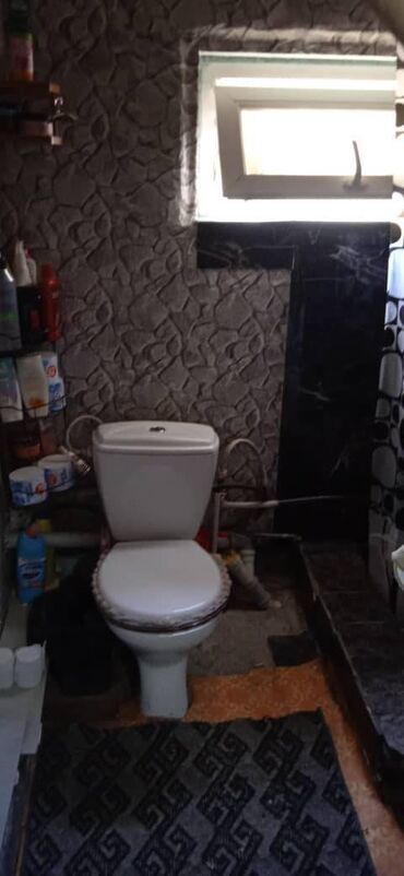 Продажа домов: Полдома, 30 м², 1 комната, Агентство недвижимости, Косметический ремонт — 2