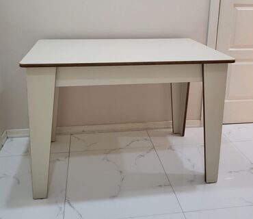 Masalar: Mətbəx masası, İşlənmiş, Açılmayan, Laminat, Dördbucaq masa — 2