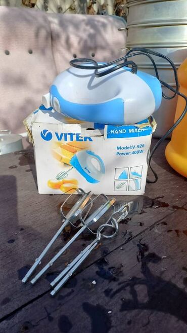 бу бытовая техника: Распродажа нужного для дома: 1. Миксер б/у рабочий- 300 сом 2.Бидоны
