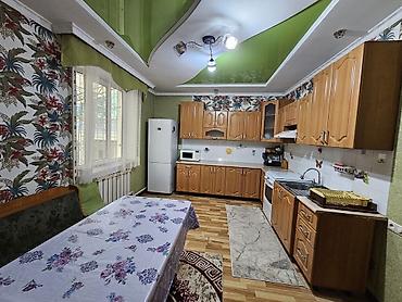 Долгосрочная аренда домов: 175 м², 6 комнат — 4