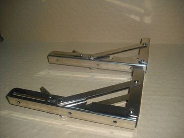 Stolovi: Mehanizam za zidne stolove i stolice Mehanizam je potpuno nov i — 14