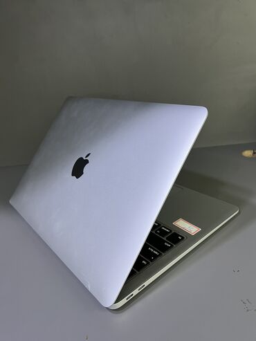macbook air 2020 m1: Ноутбук, Apple, 8 ГБ ОЗУ, Intel Core i3, 13.5 ", Б/у, Для работы, учебы