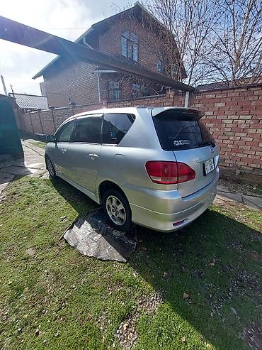 ио пинин: Toyota Ipsum: 2003 г., 2.4 л, Автомат, Бензин, Минивэн — 4