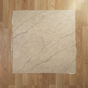 Laminat: Yapışqan laminat. PVC materialı olan arxasi özü yapişqanlı dekor yer -da lalafo.az — 20 Laminat: Yapışqan laminat. PVC materialı olan arxasi özü yapişqanlı dekor yer — 20
