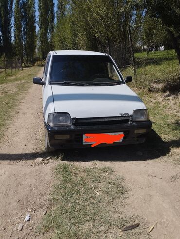 купить диски на авто бишкек: Белый городской автомобиль Daewoo Tico с пятидверным кузовом хэтчбек