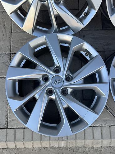 aeolus e70: Литые Диски R 17 Hyundai, Комплект, отверстий - 5, Б/у — 6