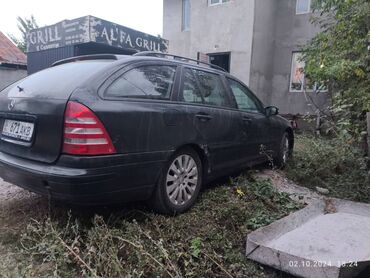 мерседерс бенс: Mercedes-Benz C 180: 2002 г., 1.8 л, Механика, Бензин, Универсал