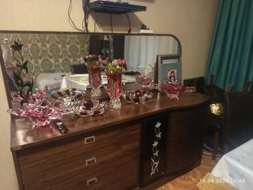 художественная ковка мебель: Сервант