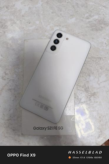 note 2: Samsung Galaxy S21 FE, Б/у, 256 ГБ, цвет - Белый, 2 SIM — 1