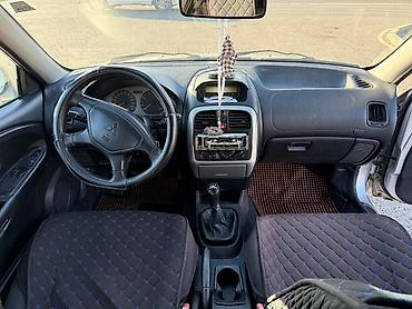 ланцер 9: Mitsubishi Carisma: 2002 г., 1.9 л, Механика, Дизель, Хэтчбэк — 2