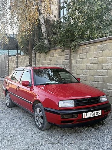 значок волга: Volkswagen Vento: 1996 г., 1.8 л, Механика, Бензин, Седан — 6