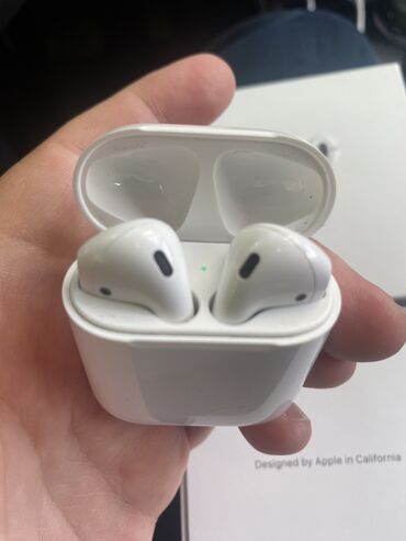 imtahan ucun qulaqciq: İşlənmiş Simsiz (Bluetooth) Qulaqcıqlar, Apple, rəng - Ağ