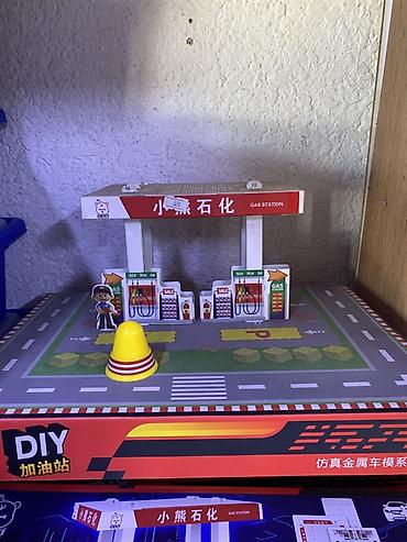 детский гараж: Игровой набор «DIY Gas Station» — тематическая станция для автомобилей — 2