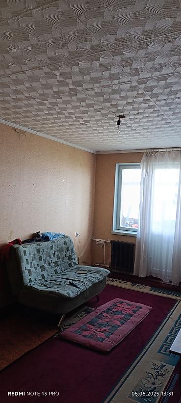 токмак: 3 комнаты, 58 м², 104 серия, 5 этаж, Старый ремонт — 3