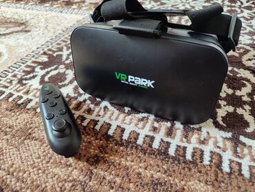 цена vr очков: Продаётся VR очки 3D состояние идеально всё чётко работает есть свой