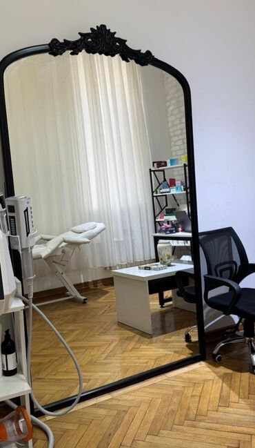 Yataq otağı dəstləri: Güzgü Döşəmə üstü, Düzbucaqlı
