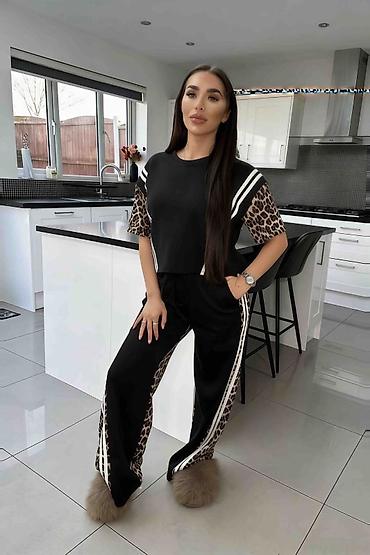 Gornji i donji deo: 🔥Dvodeleni ženski set – trenerka sa leopard detaljima
✅3300 din — 5