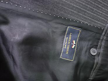 Lenore Design kişi kostyumu – tünd boz, nazik zolaqlı klassik iki