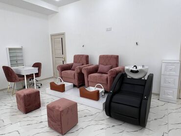 Digər kommersiya daşınmaz əmlakı: Qara Çuxur qəsəbəsində yerləşən yeni tikili 5 mərtəbəli binanın 1-ci — 7