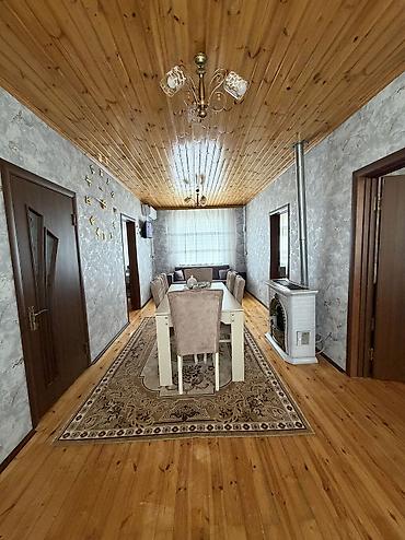 gencede satilan ucuz heyet evleri: 6 sot həyətyanı sahədə yerləşən 2 mərtəbəli həyət evi satılır. 🏡 Evin — 4