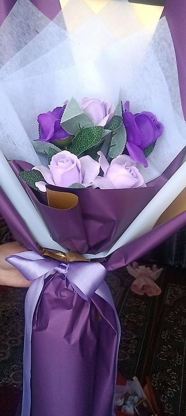 Букеты из живых цветов: Букеты из мыльных роз - Элегантные композиции из реалистичных — 4