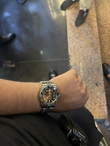 Rolex GMT‑Master II, paslanmayan poladdan korpus və Jubilee tipli
