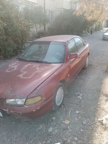 Mazda: Mazda 626: 1992 г., Механика, Бензин, Седан